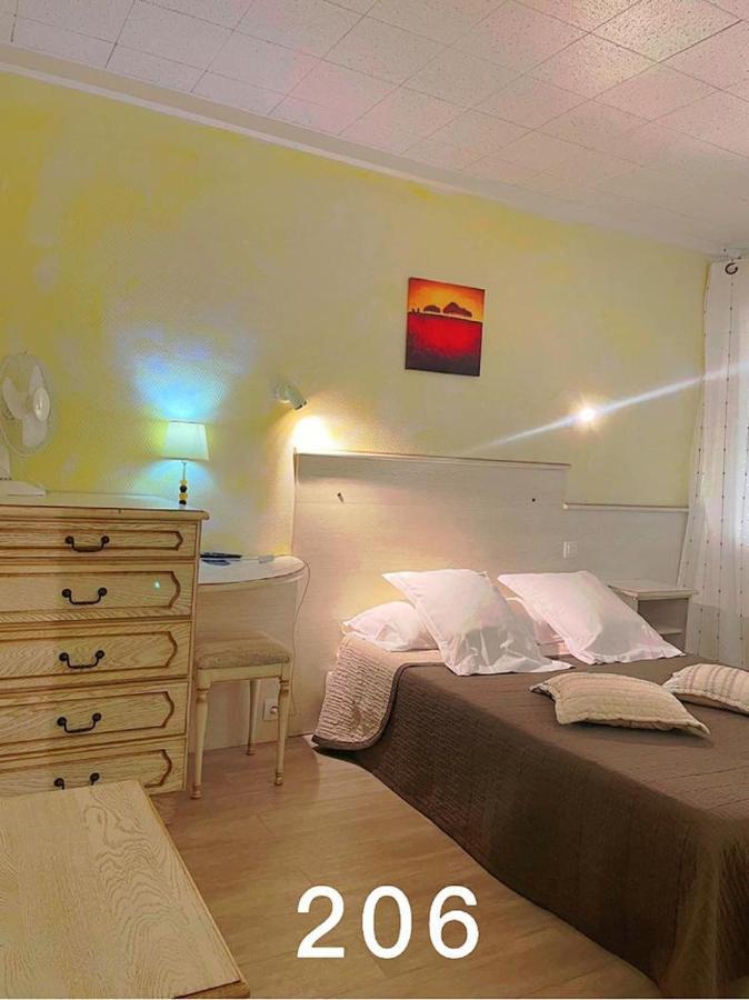 Hotel De La Plage 2 Etoiles Valras-Plage Esterno foto